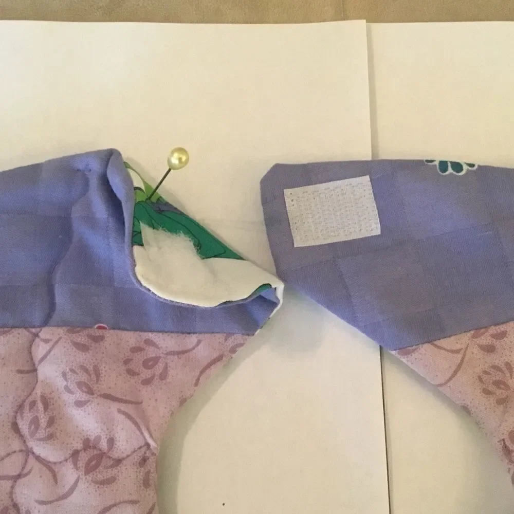 3/$25 or $12 ea. NWT Handmade Quilted Reversible Baby Bib